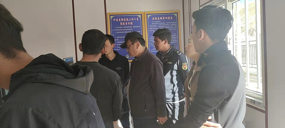 10月21日城管局、環(huán)保局及住建局局長蒞臨我廠謝通門污水處理廠檢查運行情況及了解整改階段。